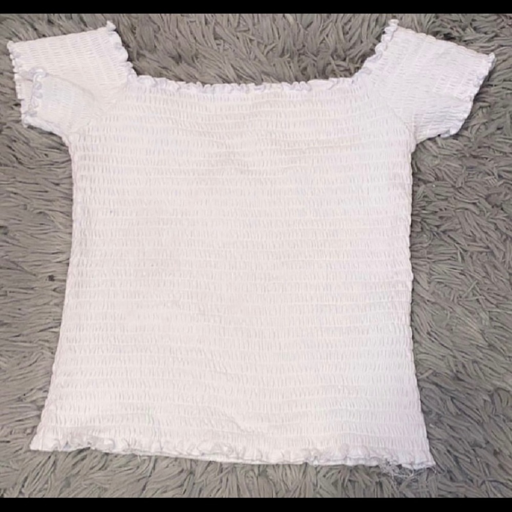 White crop top